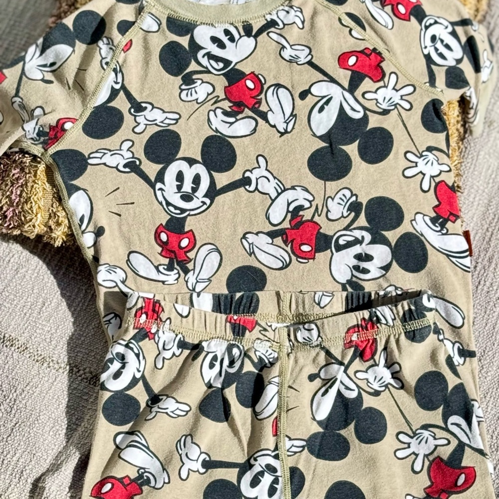 Set of 3 Disney sets of Pajamas – Size 10 – 100% Cotton
